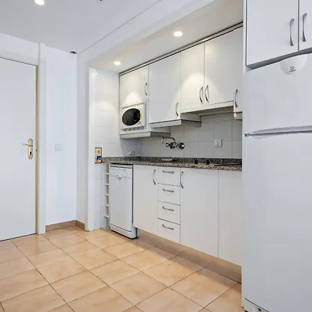 아파트 Hauzify I Apolo *