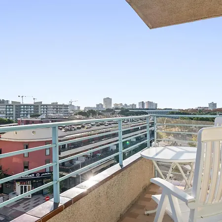 Hauzify I Apolo Appartement